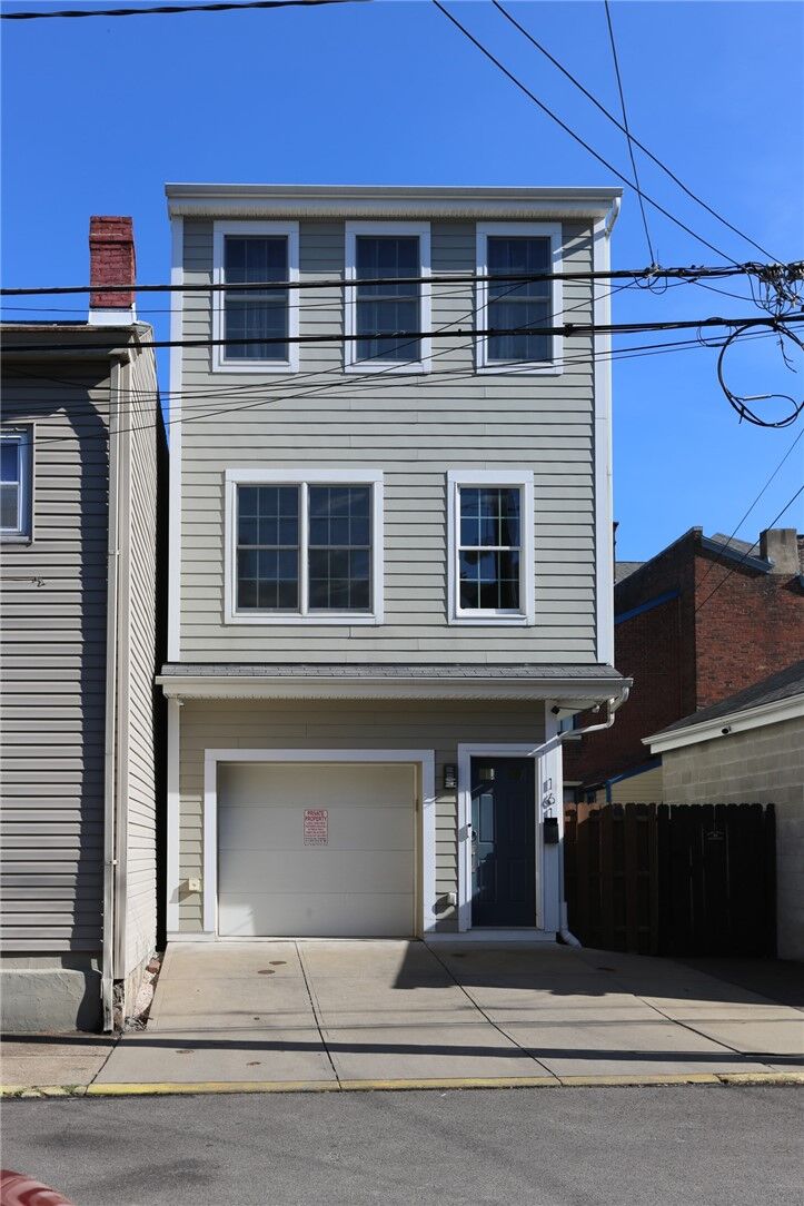 Property Photo:  161 S 16th St  PA 15203 
