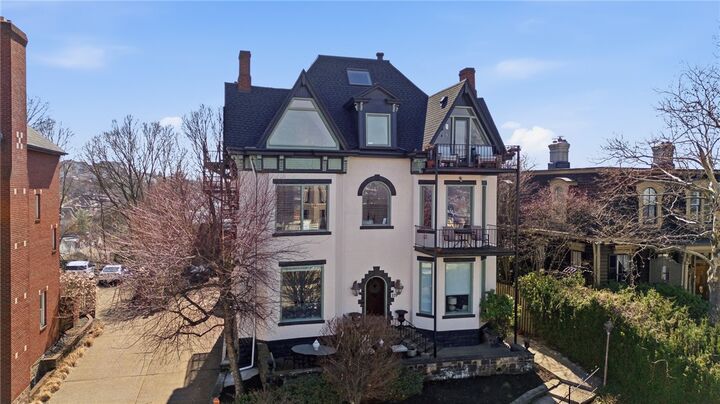 Property Photo:  229 Grandview Ave 3  PA 15211 