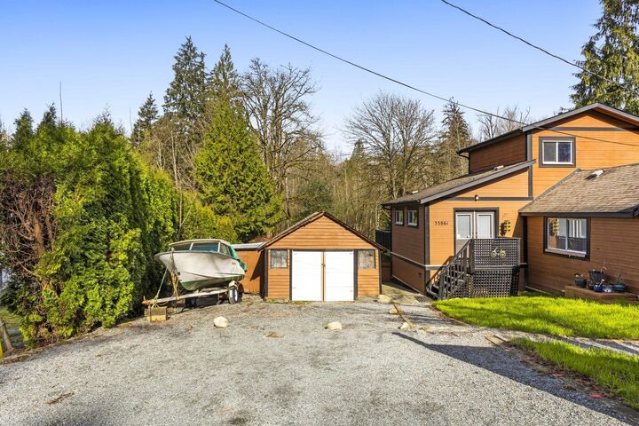 Property Photo: 33861 Prentis Avenue BC V2V 2J7