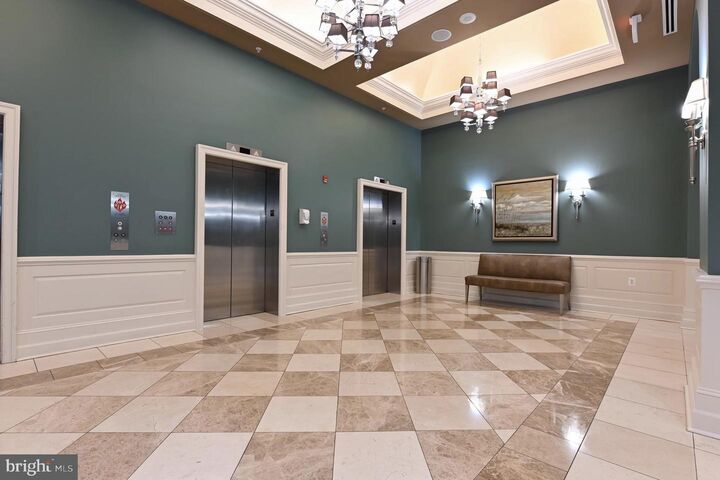 Property Photo: 1915 Towne Centre Boulevard 513 MD 21401