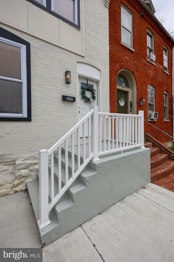 Property Photo:  549 Rockland Street  PA 17602 