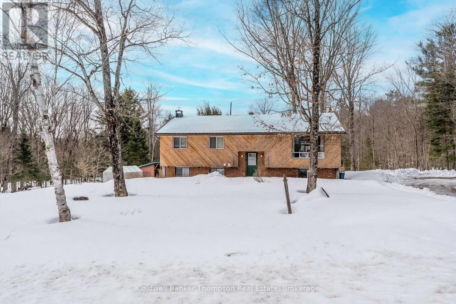 Property Photo:  1357 Ravenscliffe Road  ON P1H 2N5 