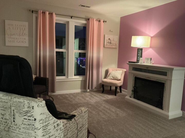 Property Photo: 1043 Beehive Grove OH 43123