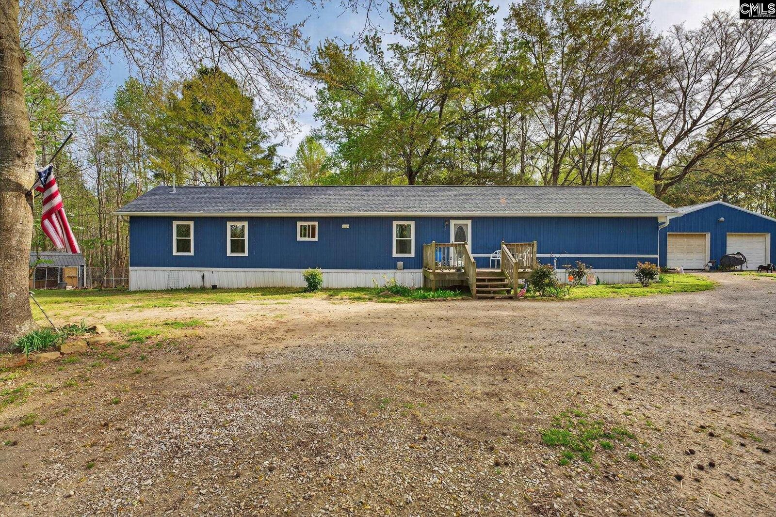 Property Photo: 1313 Qualls Rd SC 29130