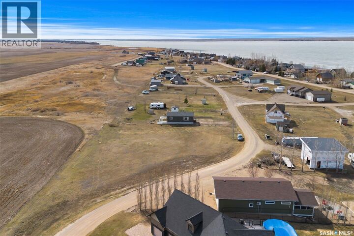 Property Photo: 213 Barber Road SK S0G 4V0