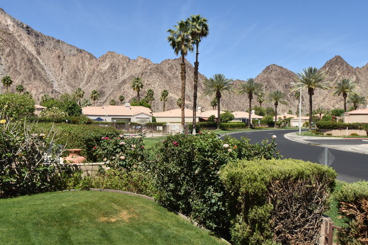 Property Photo:  48653 Paseo Tarazo  CA 92253 