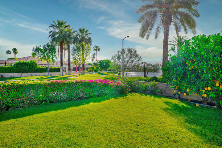 Property Photo:  48653 Paseo Tarazo  CA 92253 