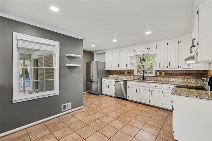 Property Photo:  4576 Driftwood Drive  GA 30106 