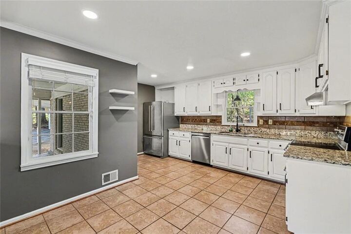 Property Photo: 4576 Driftwood Drive GA 30106