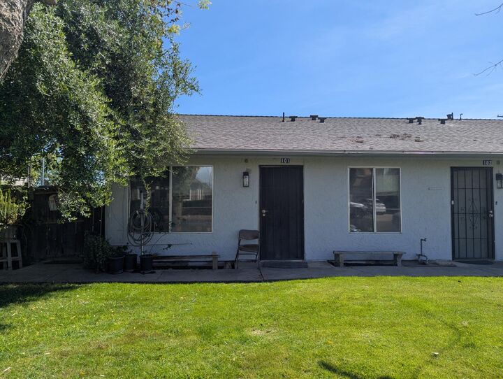 Property Photo:  1210 Sanger Avenue  CA 93657 