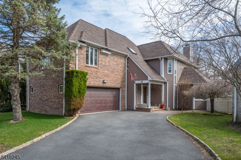 Property Photo: 35 Turnberry Rd NJ 07424