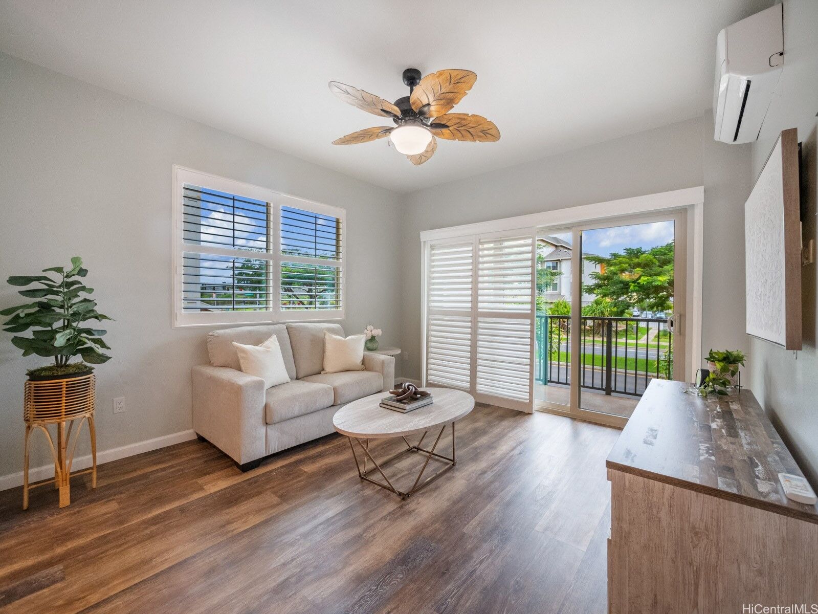 Property Photo: 91-3575 Kauluakoko Street 1206 HI 96706