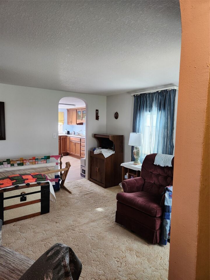 Property Photo:  108 Prairie Street  IA 50219 