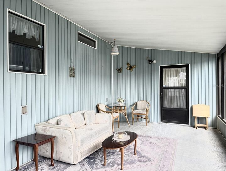 Property Photo:  34649 Morning Glory Glen  FL 33541 