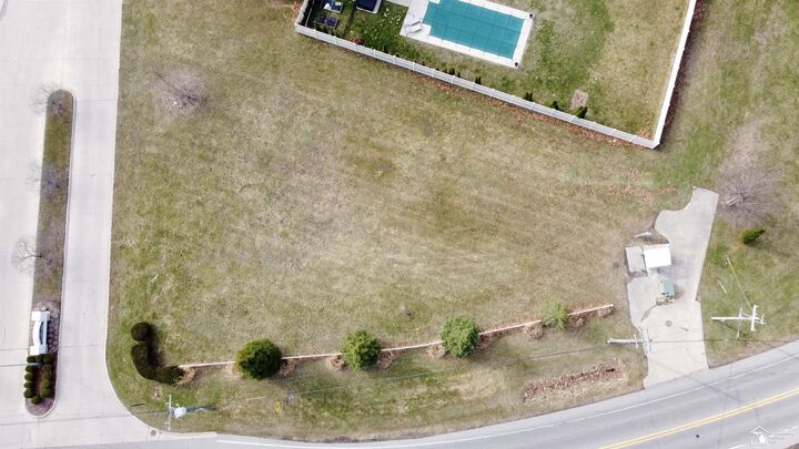 Property Photo:  1691 Glenridge Lane  MI 48162 