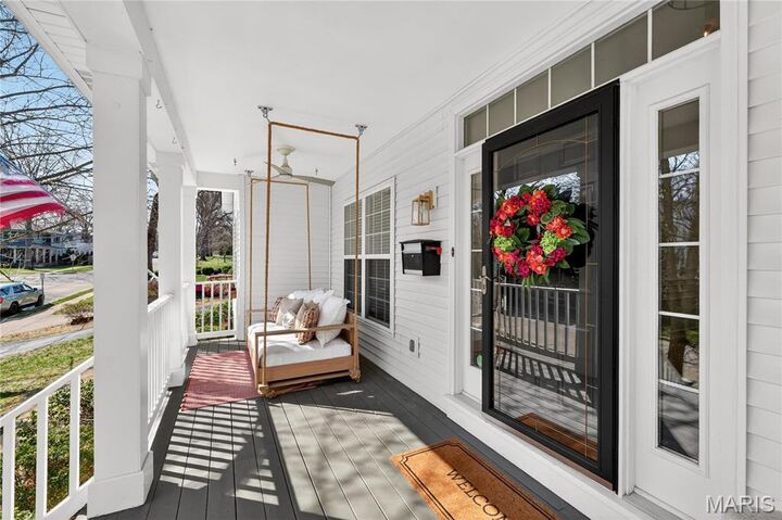 Property Photo: 811 N Harrison Avenue MO 63122