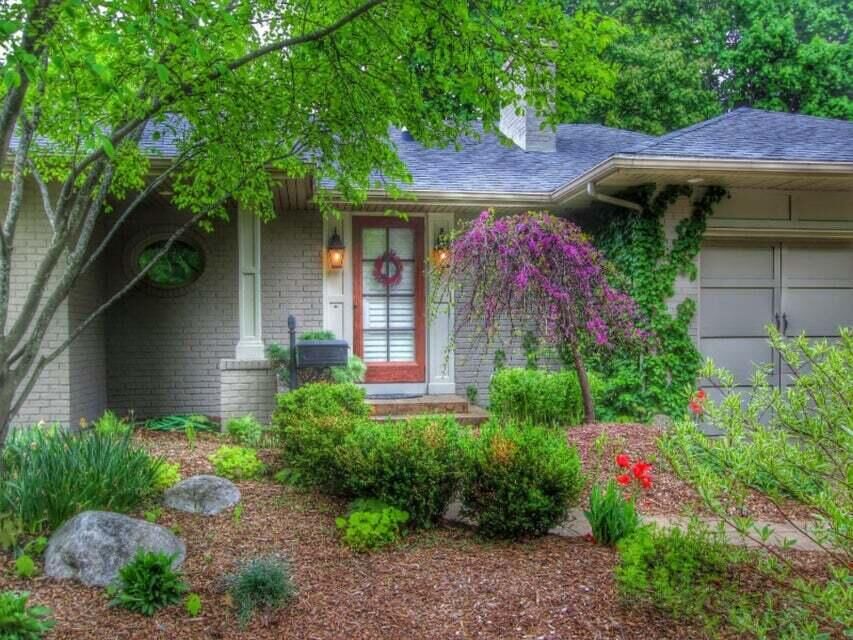 Property Photo:  2020 Argentina Drive SE  MI 49506 