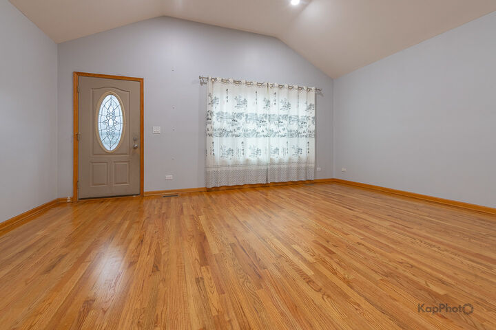 Property Photo:  3548 S Artesian Avenue  IL 60632 