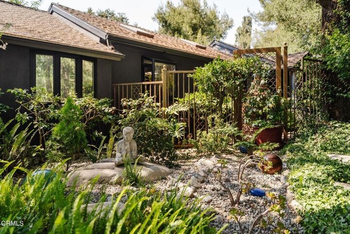 Property Photo: 4953 Alta Canyada Road CA 91011