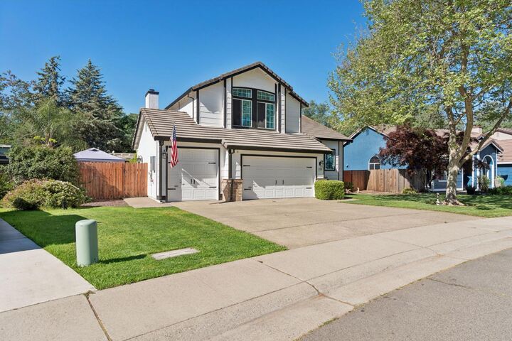 Property Photo: 2890 Aquamarine Circle CA 95672