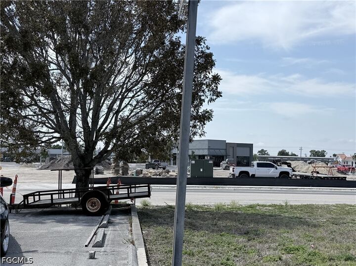 Property Photo: 1107 NE 7th Street FL 33909