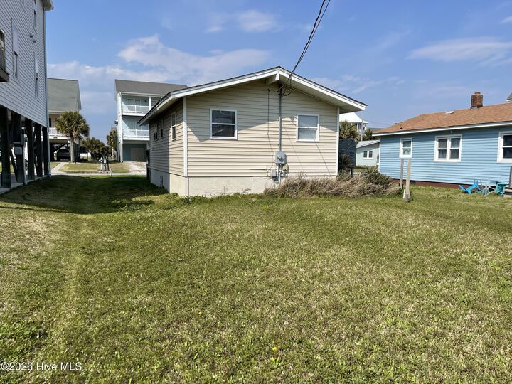 Property Photo:  310 E Terminal Boulevard  NC 28512 