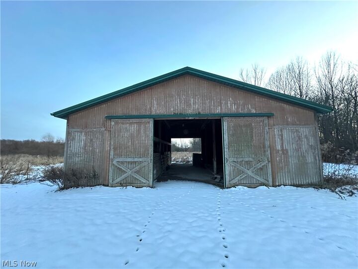 Property Photo:  5733 Miller Road  OH 44436 