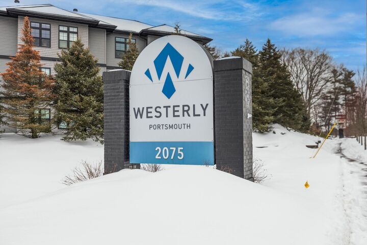 Property Photo:  2075 Lafayette Road  NH 03801 