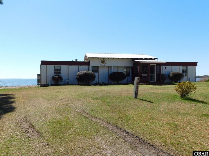 Property Photo:  123 Bayview Drive  NC 27978 