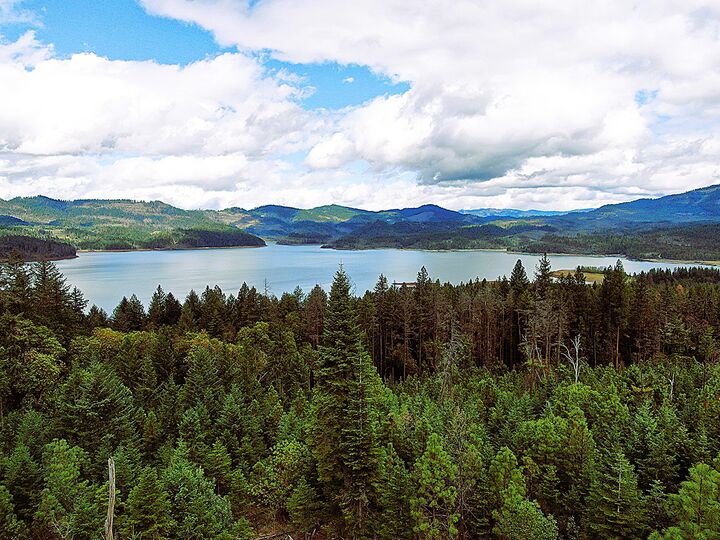 Property Photo:  Medco A Road Tax Lot 6600  OR 97524 