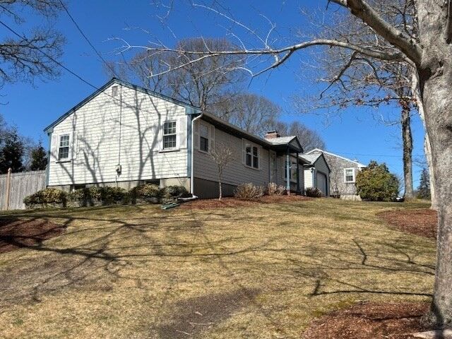 Property Photo:  15 Jonquil Rd  MA 02675 