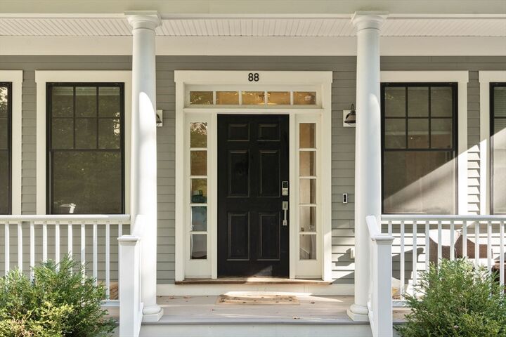 Property Photo:  88 Crescent St 2  MA 02466 