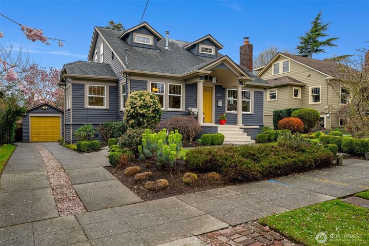 Property Photo: 6707 6th Avenue NW WA 98117