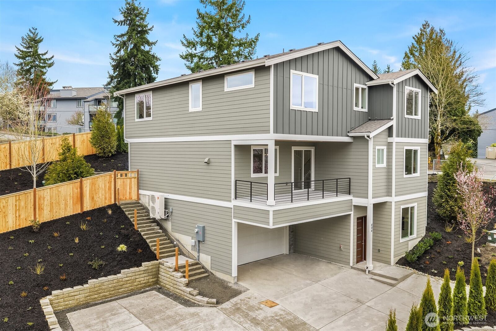 Property Photo: 404 Edmonds Ave NE WA 98056