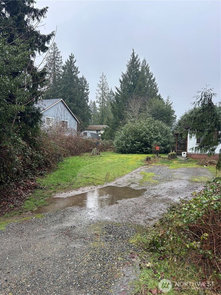 Property Photo: 9506 204th Ave E WA 98391