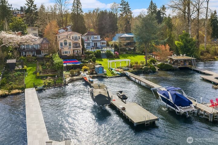 Property Photo: 8772 Sand Point Way NE WA 98115