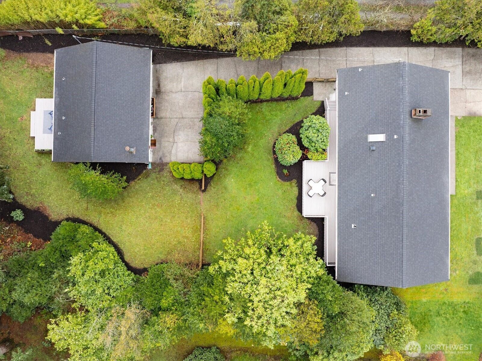 Property Photo: 22511 96th Avenue W WA 98020