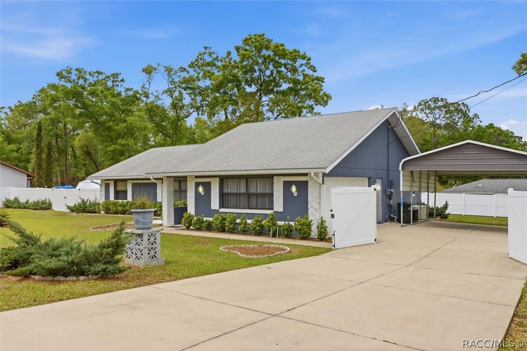 Property Photo:  6671 Kent Street  FL 34452 