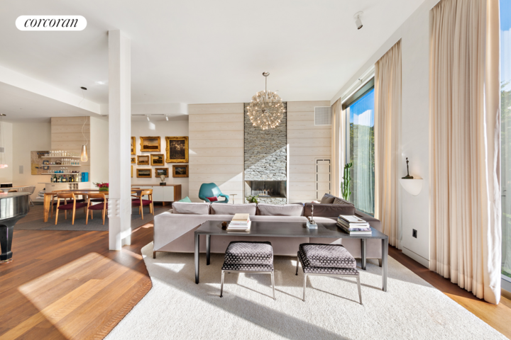 Property Photo:  50 Gramercy Park N 5B  NY 10010 