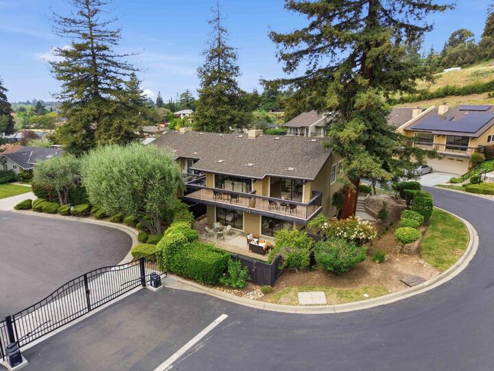 Property Photo: 496 Golfview Drive CA 95127