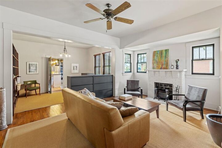 Property Photo:  1520 Enterprise Boulevard  LA 70601 