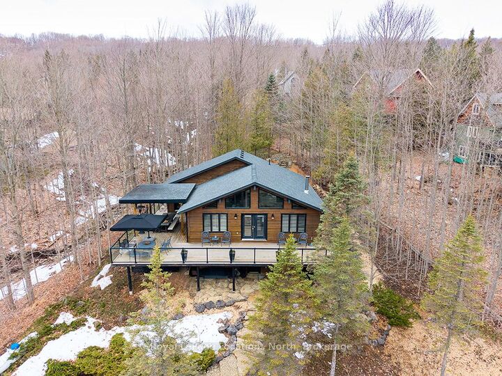 Property Photo: 112 Amik Court ON N0C 1G0