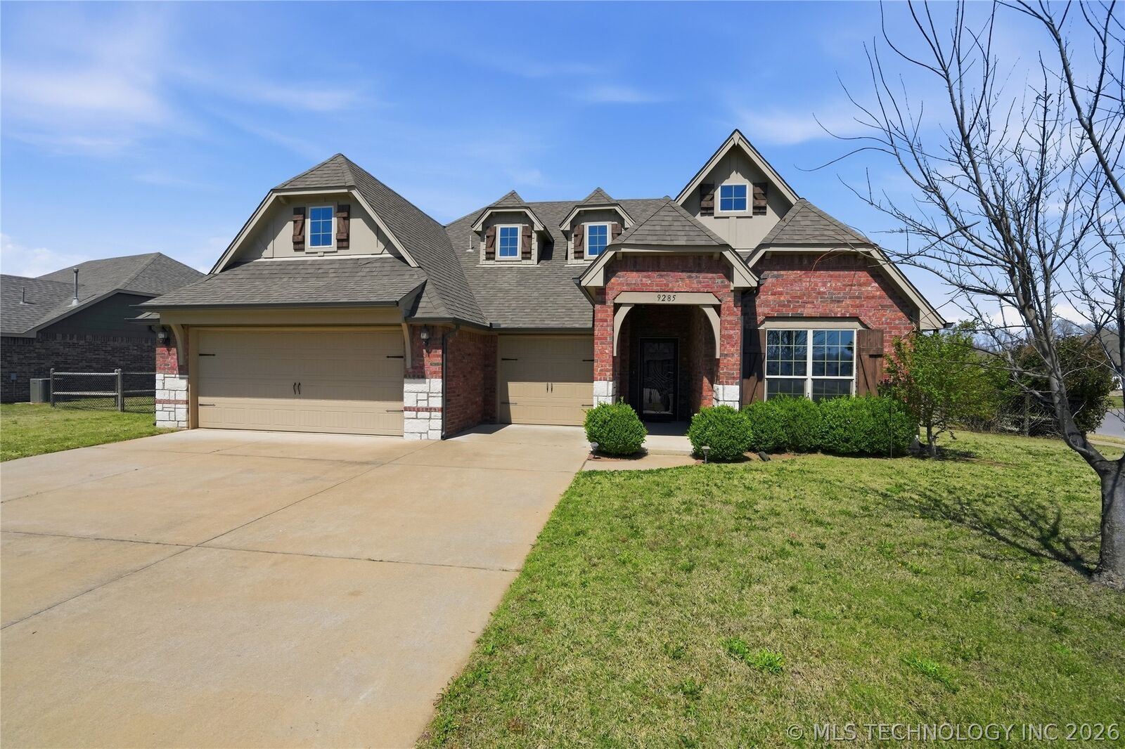 Property Photo: 9285 E 133rd Street S OK 74008