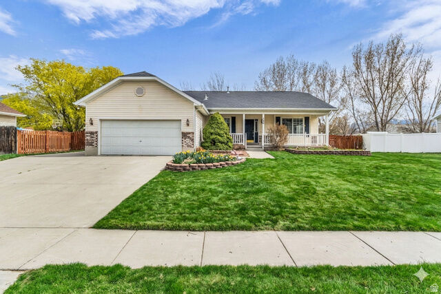 Property Photo:  700 Country Club Dr  UT 84074 