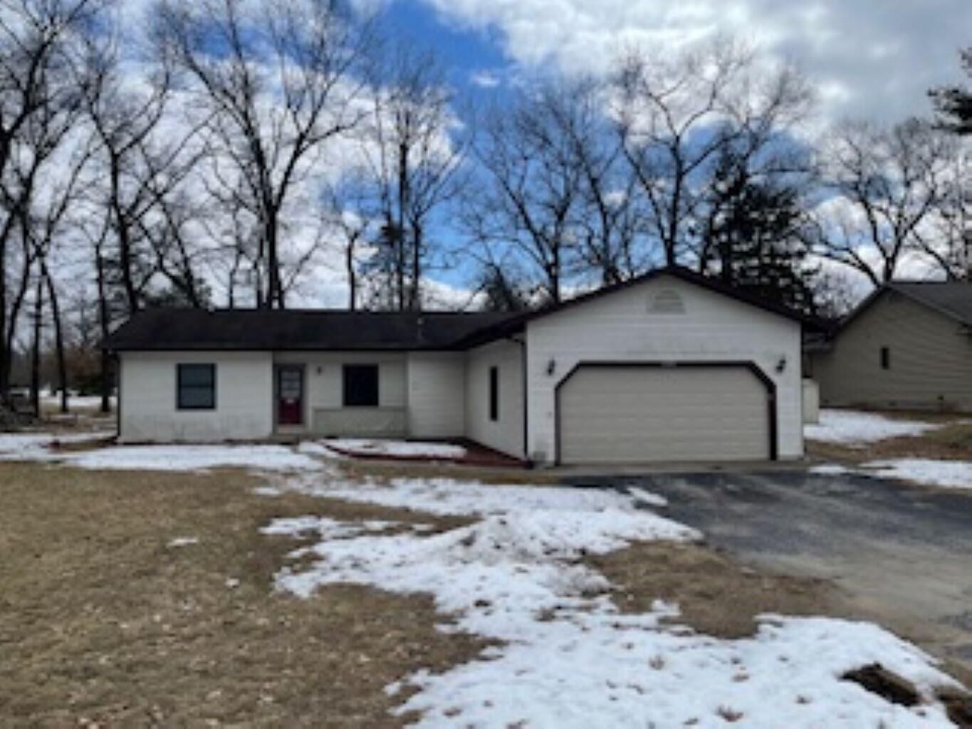 Property Photo: 123 Bright Angel Drive MI 48651