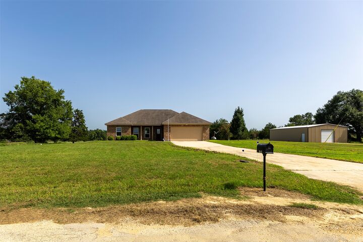 Property Photo:  1504 County Road 459  TX 76577 