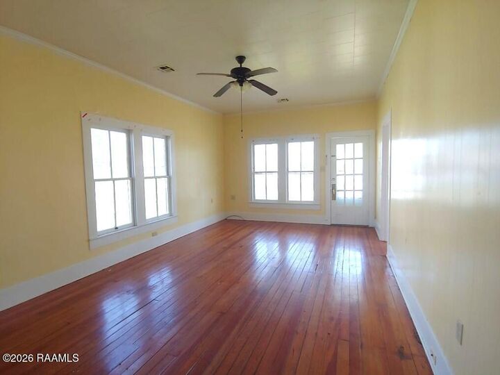 Property Photo: 105 5th Street LA 70510