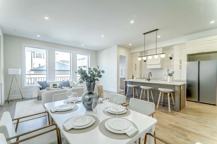 Property Photo:  20661 76 Avenue  BC V2Y 1V5 