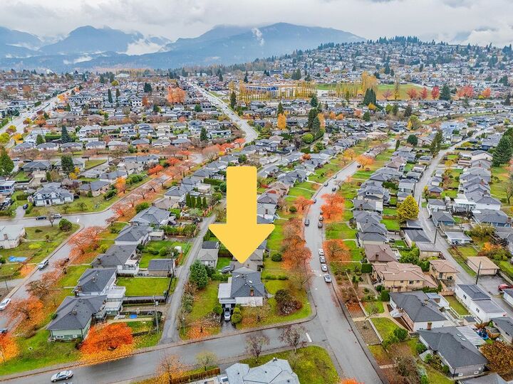 Property Photo: 4619 Westlawn Drive BC V5C 3R2
