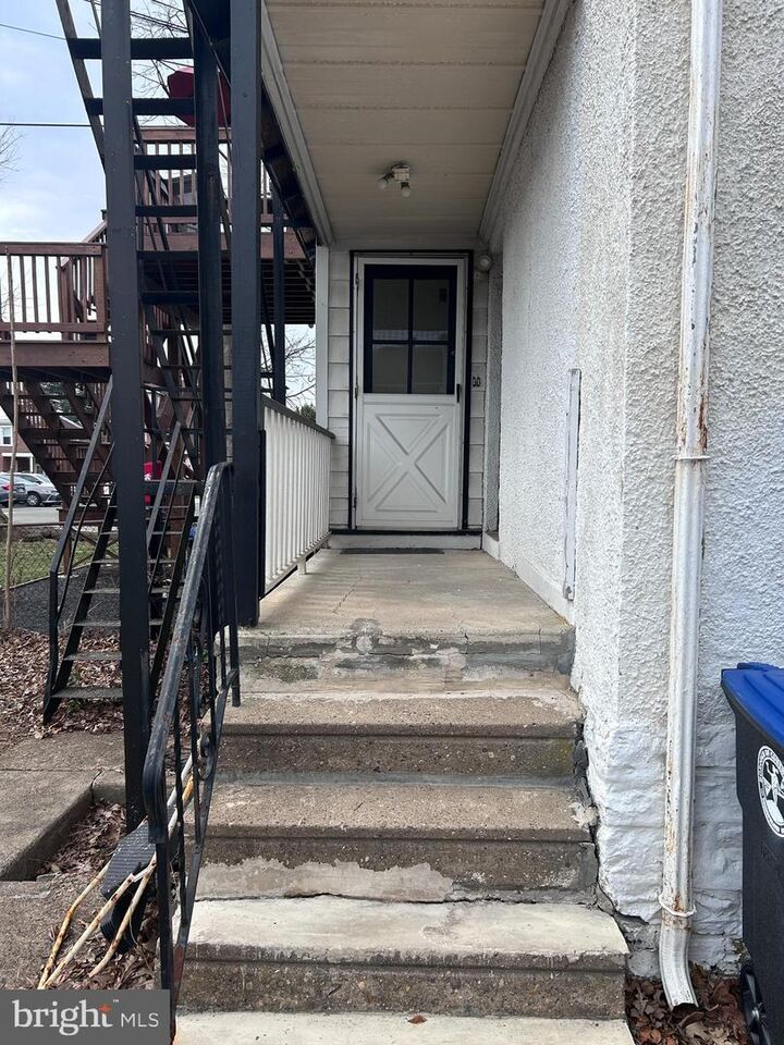 Property Photo: 913 Fayette Street 3fl PA 19428